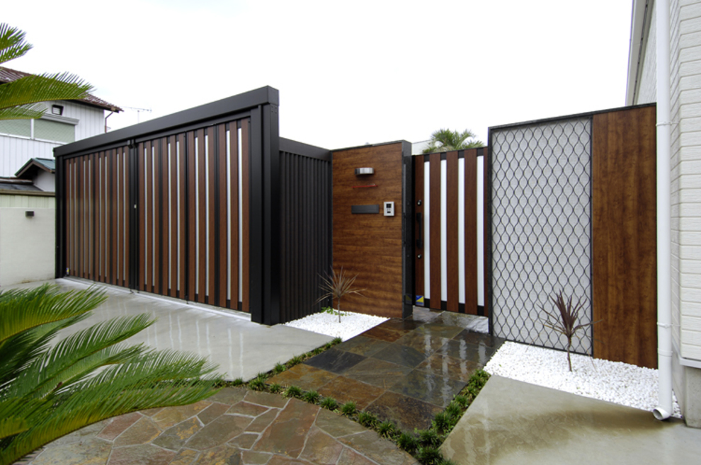 アイアン・スクリーンの施工例写真